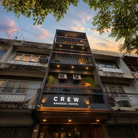 Cozy Bb Experience In Bangkok Noi With Modern Comforts