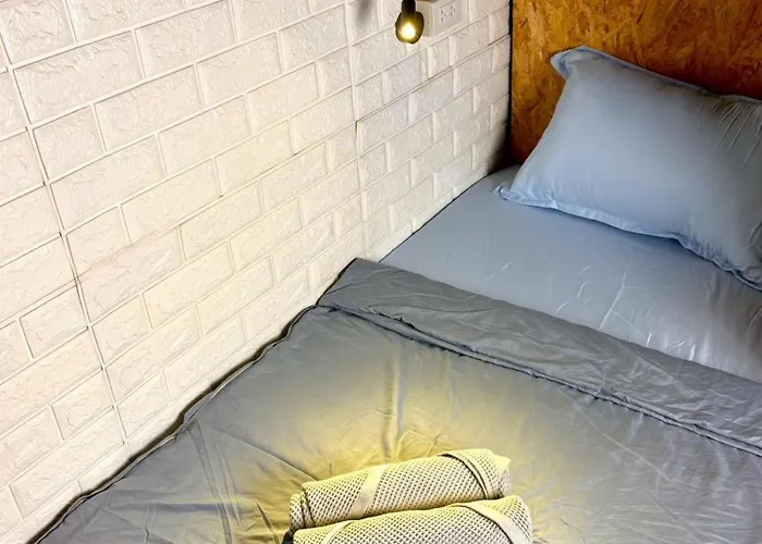 Cozy Bb Experience In Noi With Modern Comforts Gasthuis *